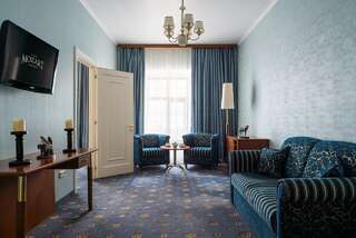 Отель Моцарт Отель Одесса Люкс-2