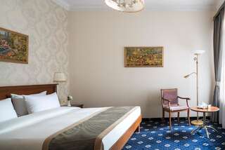 Отель Моцарт Отель Одесса Полулюкс-2