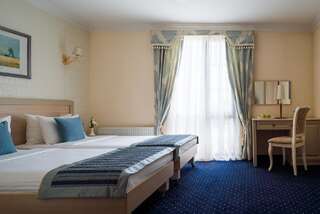 Отель Моцарт Отель Одесса Двухместный номер с 1 кроватью или 2 отдельными кроватями-7